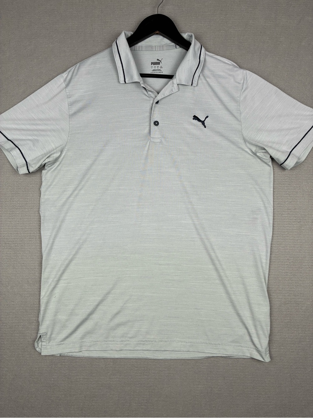 Puma Golf Men’s Large Light Gray Polo with Black Trim Moisture Wicking